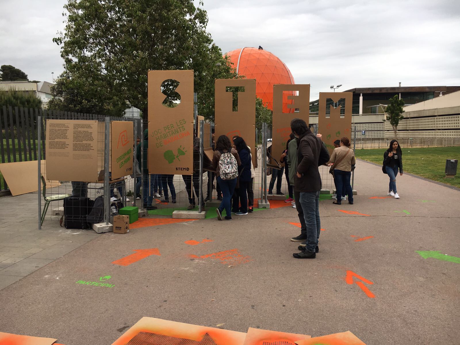 Col·laboració amb STEM